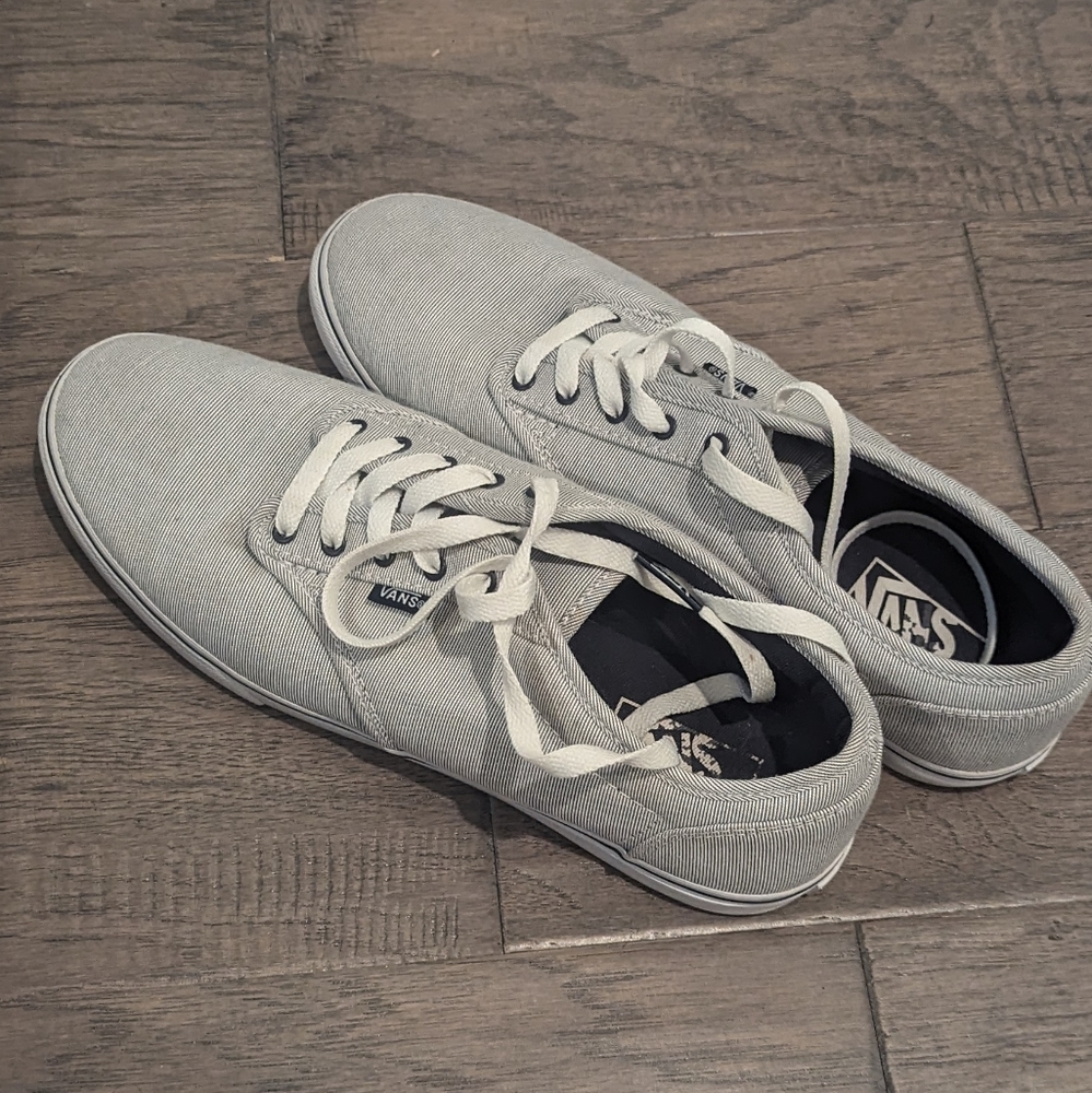 Vans navy/white shoes Size 11